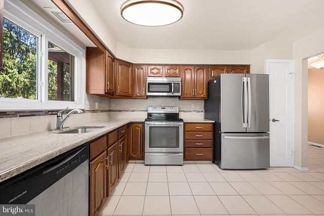 2A JOHN TYLER CT, Monroe Township, NJ 08831