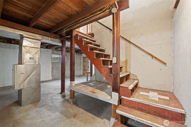 6222 S Warner Street, Tacoma, WA 98409