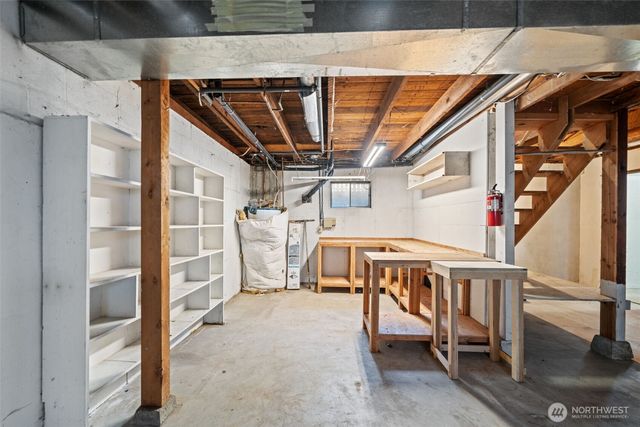 6222 S Warner Street, Tacoma, WA 98409