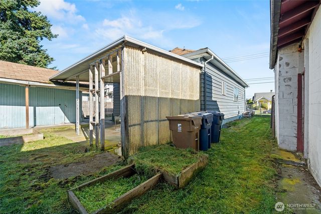 6222 S Warner Street, Tacoma, WA 98409