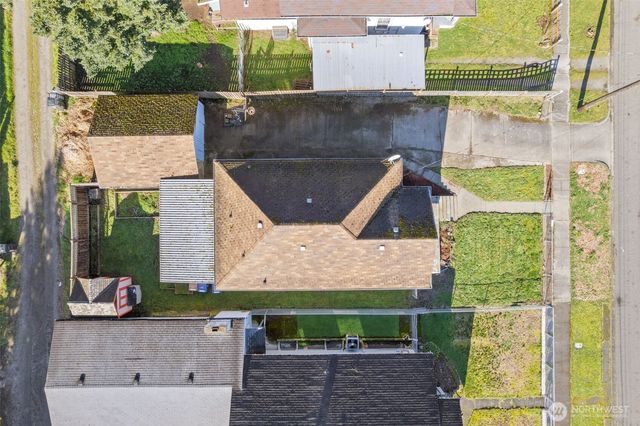 6222 S Warner Street, Tacoma, WA 98409