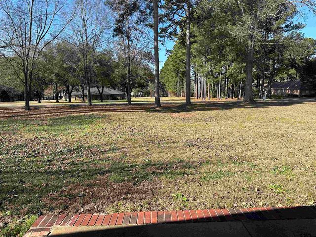 1065 CR 1407, Jacksonville, TX 75766