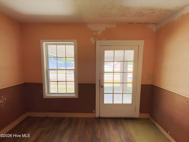 301 S Wilson Street, Fremont, NC 27830