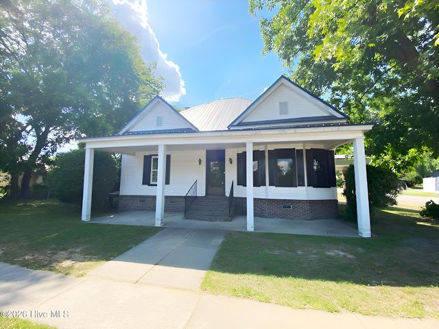 301 S Wilson Street, Fremont, NC 27830