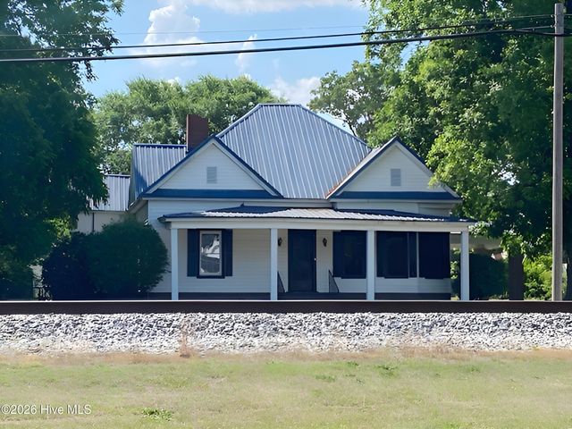 301 S Wilson Street, Fremont, NC 27830