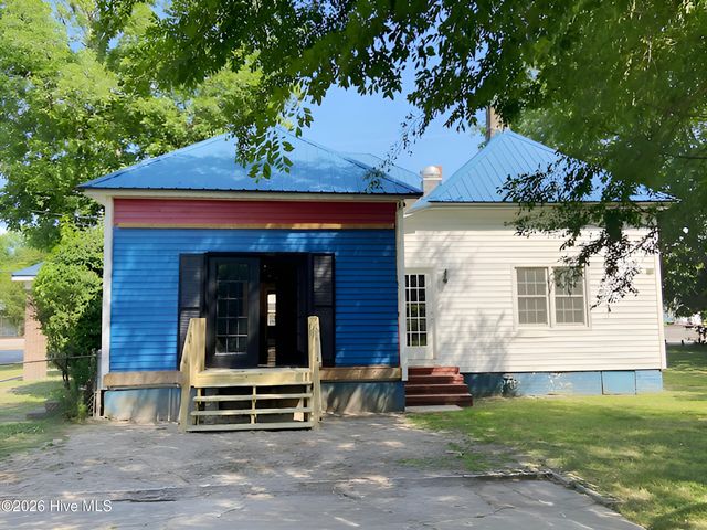 301 S Wilson Street, Fremont, NC 27830