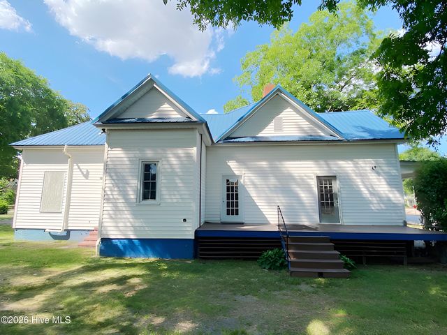 301 S Wilson Street, Fremont, NC 27830