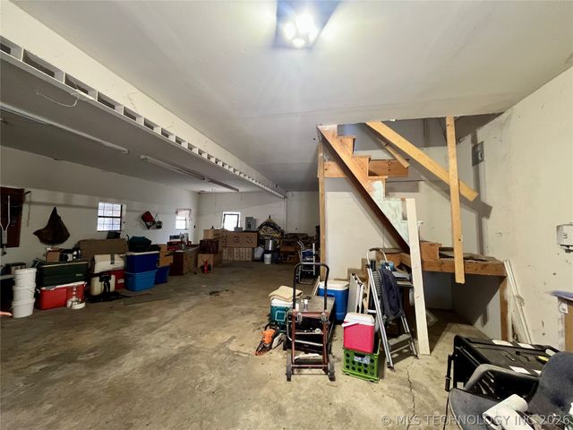 9248 S 40th Street W, Oktaha, OK 74450