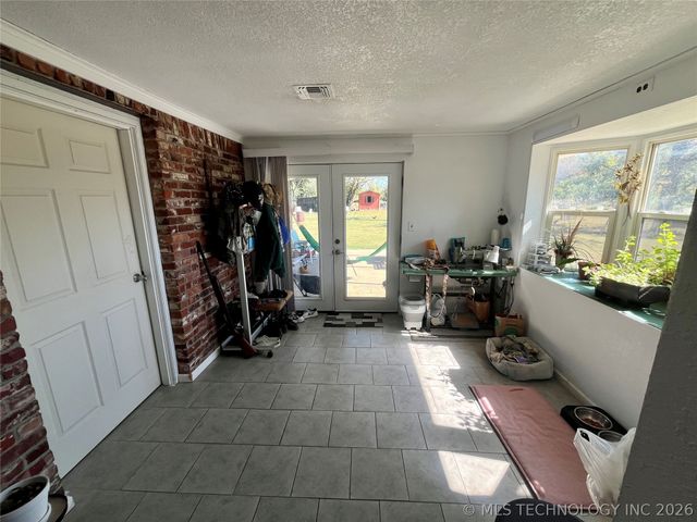 9248 S 40th Street W, Oktaha, OK 74450