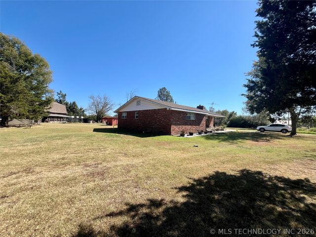 9248 S 40th Street W, Oktaha, OK 74450