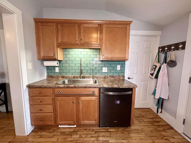 724 W OKLAHOMA STREET, Appleton, WI 54915