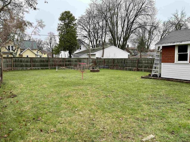 724 W OKLAHOMA STREET, Appleton, WI 54915