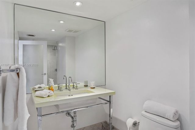 1717 N Bayshore Drive A2740, Miami, FL 33132