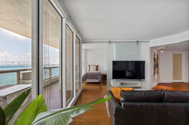 1717 N Bayshore Drive A2740, Miami, FL 33132