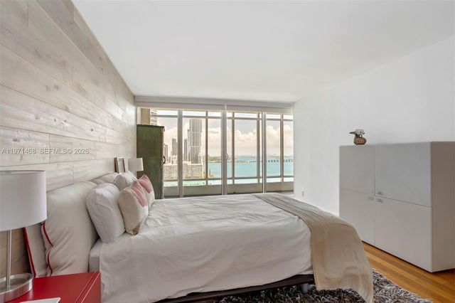 1717 N Bayshore Drive A2740, Miami, FL 33132