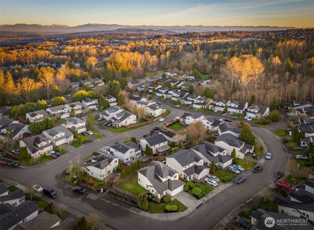 12831 64th Avenue SE, Snohomish, WA 98296