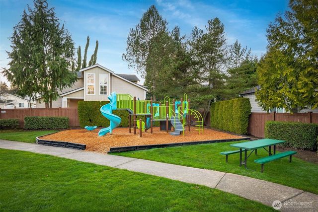 12831 64th Avenue SE, Snohomish, WA 98296