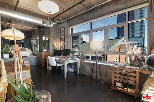 530 S Hewitt Street 356, Los Angeles, CA 90013