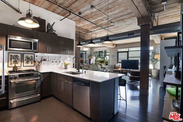 530 S Hewitt Street 356, Los Angeles, CA 90013