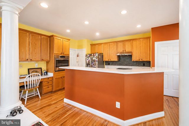 309 TREEMONT WAY, Rockville, MD 20850