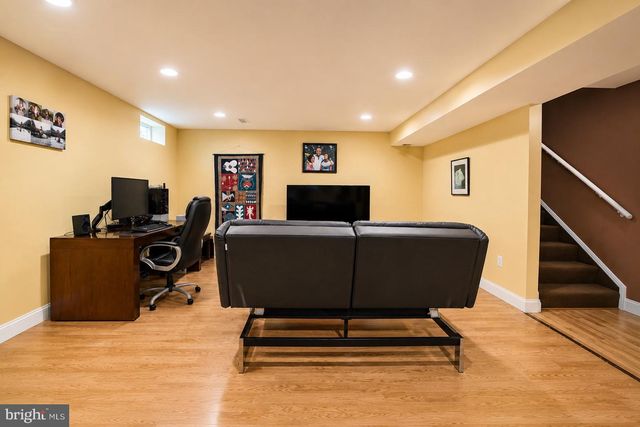 309 TREEMONT WAY, Rockville, MD 20850