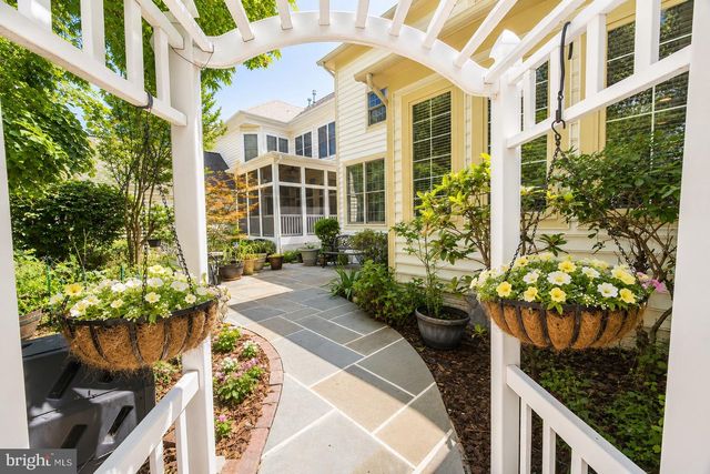 309 TREEMONT WAY, Rockville, MD 20850