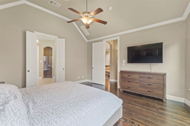 402 San Marcos Drive, Irving, TX 75039