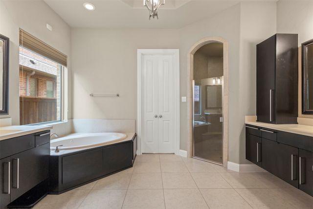 402 San Marcos Drive, Irving, TX 75039
