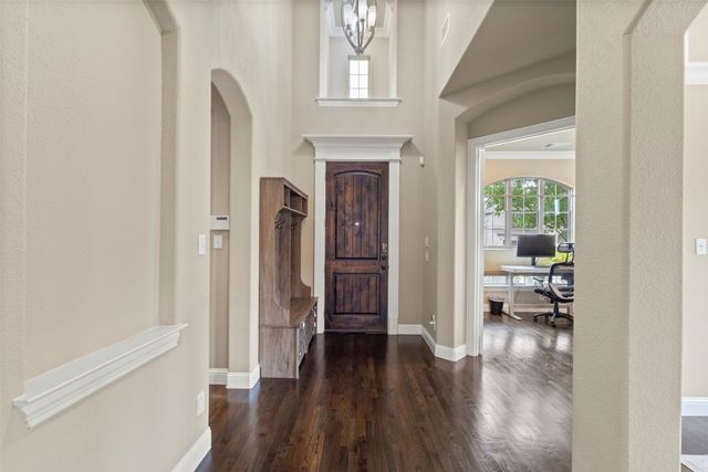 402 San Marcos Drive, Irving, TX 75039