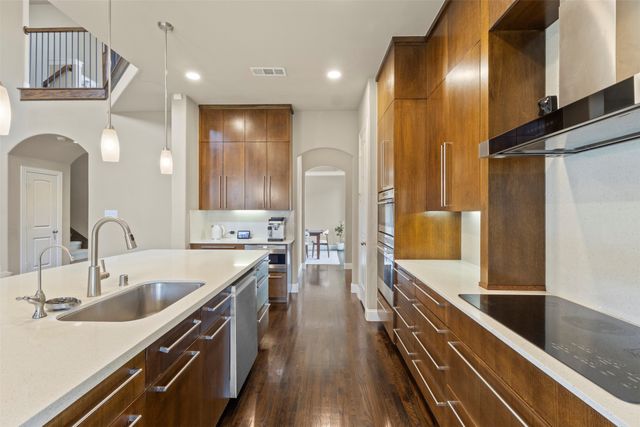 402 San Marcos Drive, Irving, TX 75039