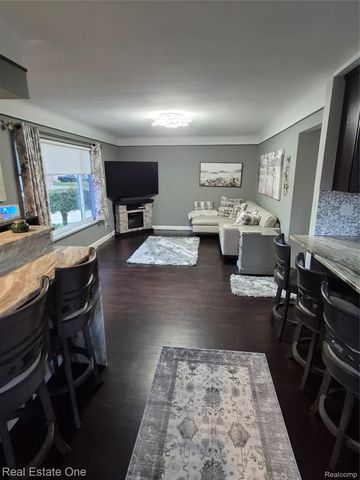 8312 Ziegler Street, Taylor, MI 48180