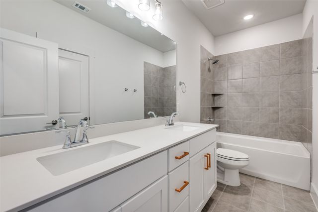 4553 Lamplights Drive, Celina, TX 75078