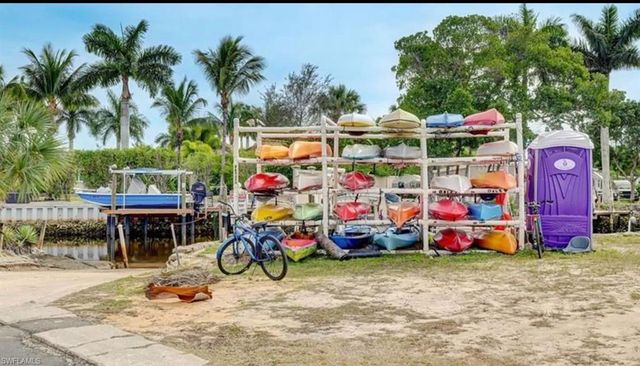 471 Palm DR # 310, Naples, FL 34114