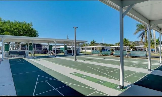 471 Palm DR # 310, Naples, FL 34114