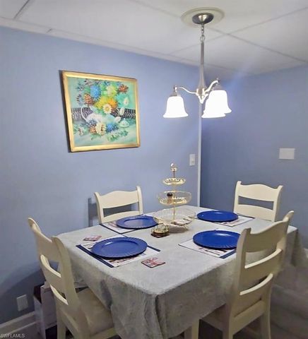 471 Palm DR # 310, Naples, FL 34114