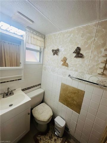 471 Palm DR # 310, Naples, FL 34114