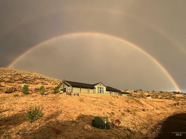 5225 Hidden Hollow Ln, Emmett, ID 83617 property photo