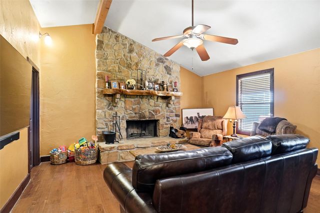 4987 Veal Station Road, Weatherford, TX 76085