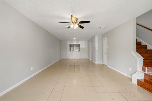 5815 Red River Drive, Dickinson, TX 77539