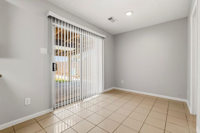 5815 Red River Drive, Dickinson, TX 77539