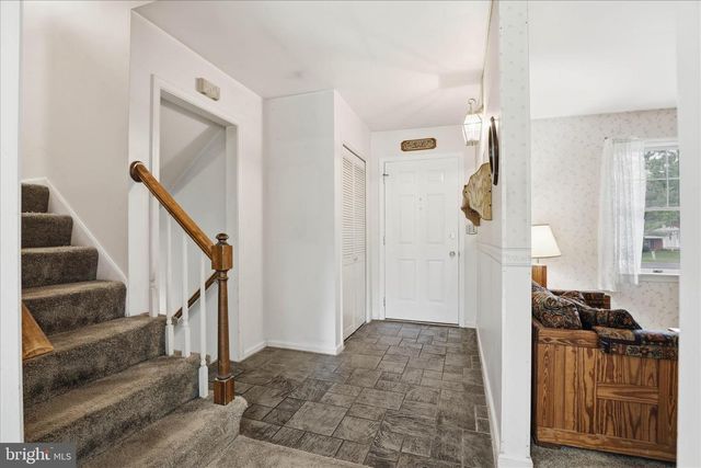 3137 WOODRIDGE DR, Landisville, PA 17538