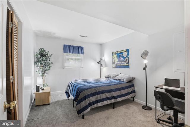 3137 WOODRIDGE DR, Landisville, PA 17538