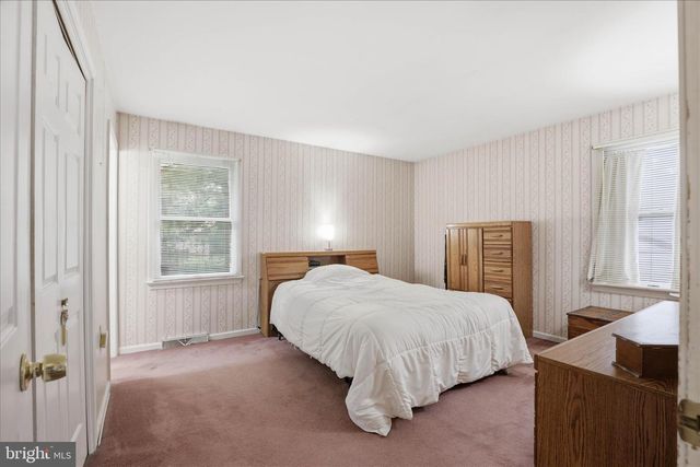 3137 WOODRIDGE DR, Landisville, PA 17538