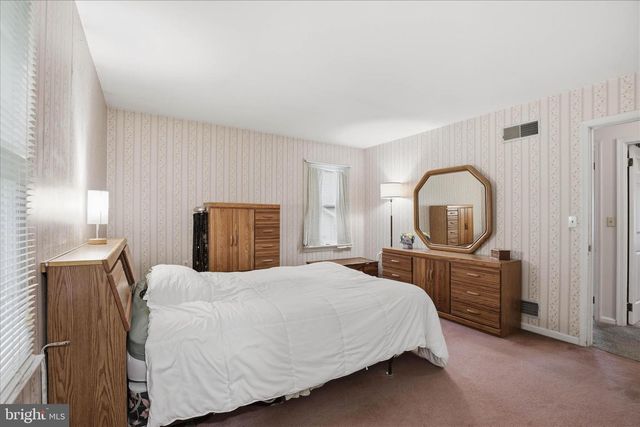 3137 WOODRIDGE DR, Landisville, PA 17538