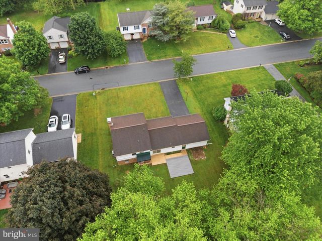 3137 WOODRIDGE DR, Landisville, PA 17538