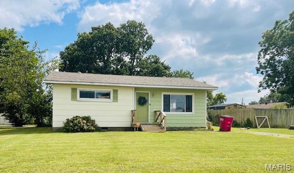 2005 Indiana Avenue, Sikeston, MO 63801