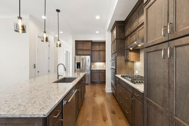 6015 Richwood Circle, Roswell, GA 30076