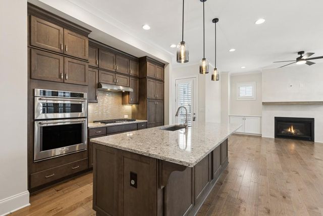 6015 Richwood Circle, Roswell, GA 30076