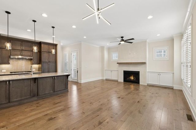 6015 Richwood Circle, Roswell, GA 30076