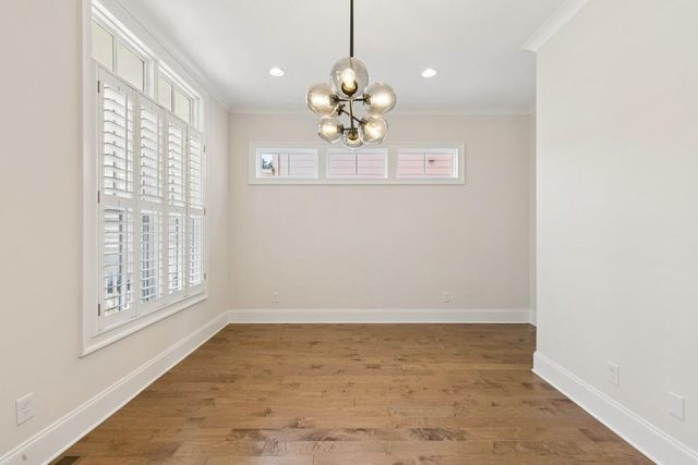 6015 Richwood Circle, Roswell, GA 30076